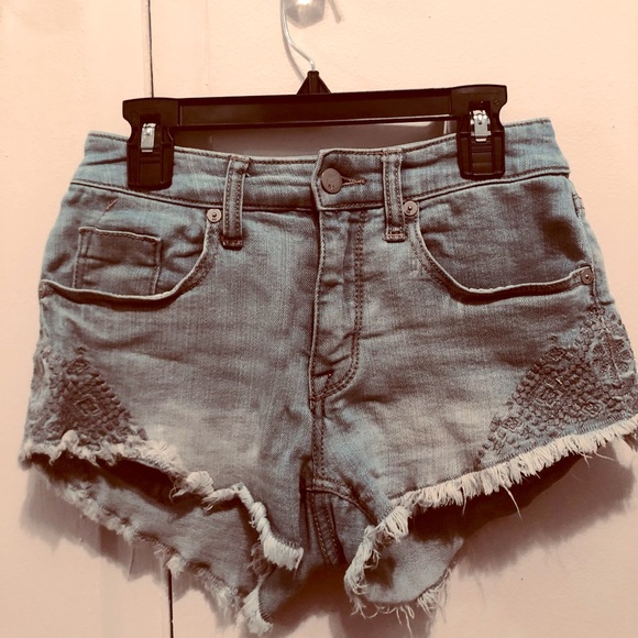3 for $15❤️ High Rise Jean Shorts - Picture 1 of 5